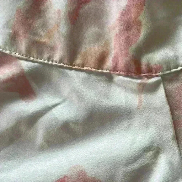 Ralph Lauren silky floral sleep shorts with lace trim; size S - Picture 4 of 6